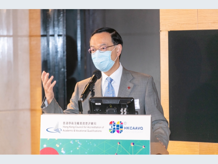 明愛專上學院校長麥建華博士 , BBS, JP 發表演說